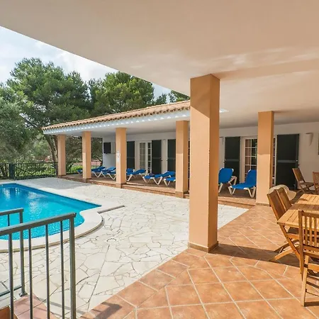 Aquamarina Villa *